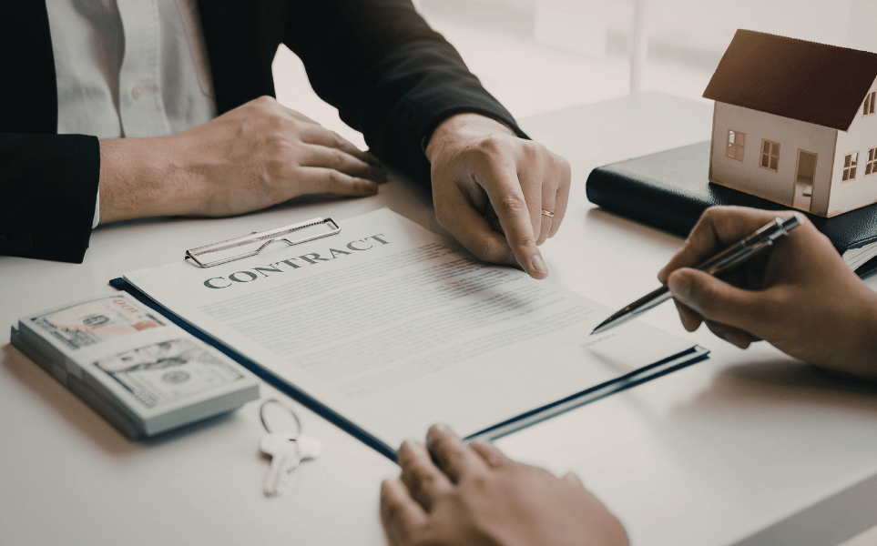 Memahami Perbezaan Kontrak Insurans & Takaful takaful canva 6